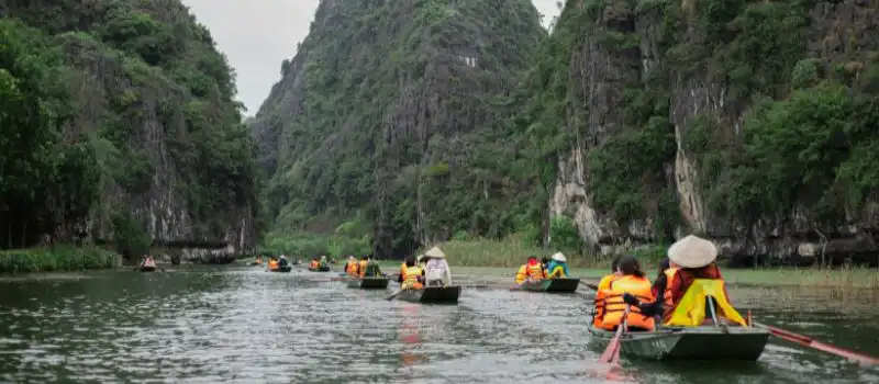 Opter pour une agence locale pour un voyage aventure sur mesure au Vietnam