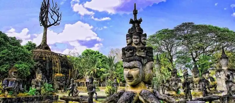 Parc du Bouddha c&eacute;l&egrave;bre