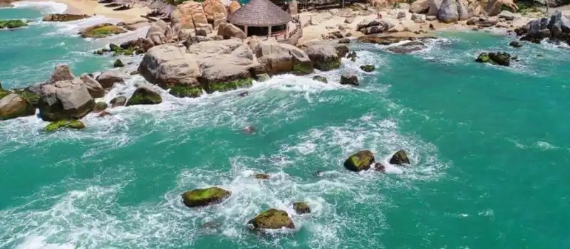 Plage de Ca Na de Ninh Thuan