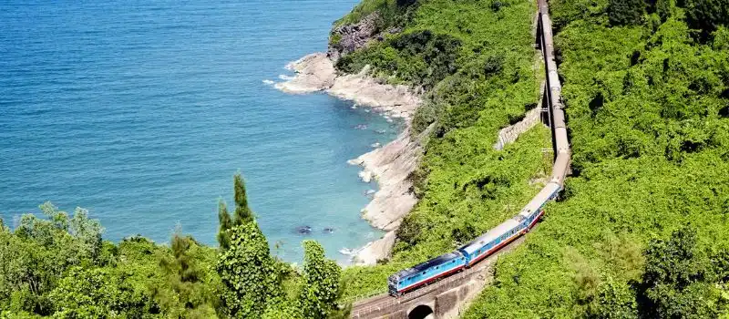 prendre-le-train-de-la-reunification-de-hanoi-a-saigon
