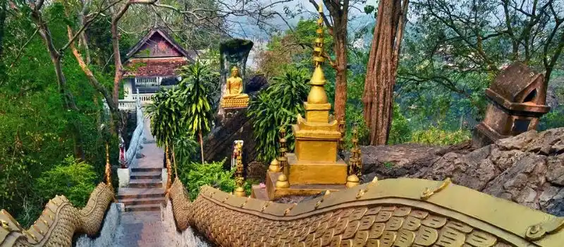 Randonn&eacute;e sur le mont Phousi