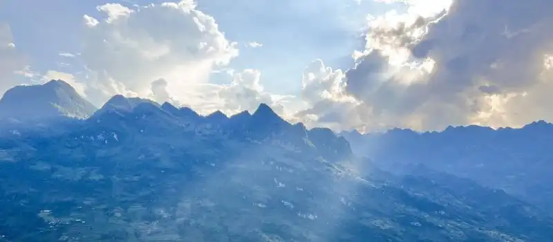 Saison mousse Vietnam