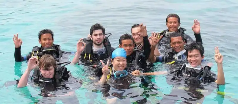 Snorkeling sur l'île de Cham Snorkeling sur l'île de Cham