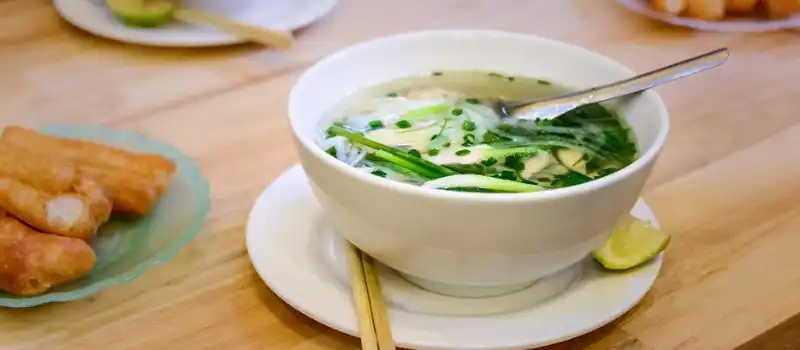 Soupe de Pho Circuit Gastronomie Vietnam