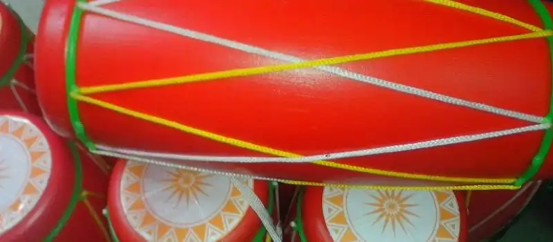 Tambourin enduit de riz