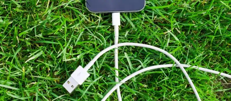 T&eacute;l&eacute;phones portables et &eacute;lectronique