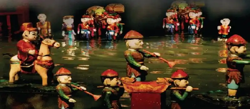 Th&eacute;&acirc;tre des marionnettes sur l&rsquo;eau Thang Long