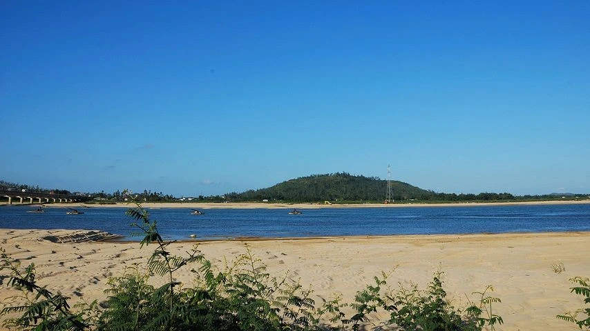 Visiter le mont Thien An et le fleuve Tra Khuc