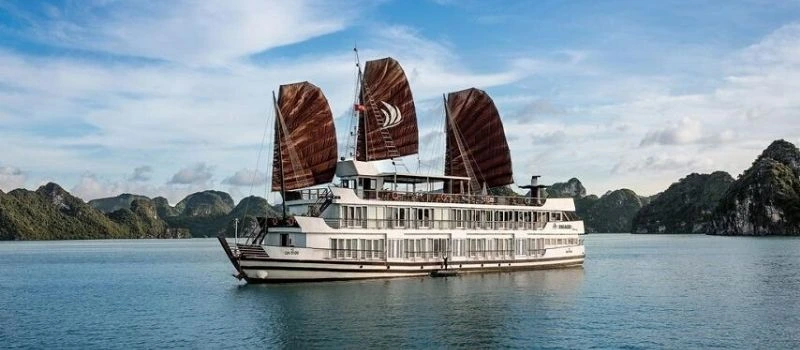 La grotte P&eacute;lican Hang Bo Nau