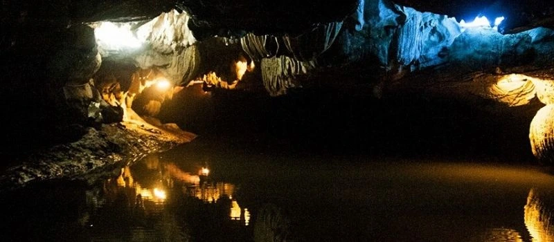 La grotte de Thien Ha 
