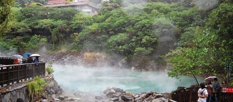 La source d&rsquo;eau thermale