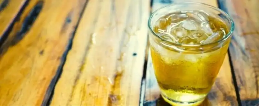 Tr&agrave; đ&aacute; - th&eacute; glac&eacute; 