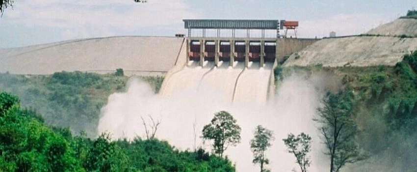 usine-hydroelectrique-de-yaly