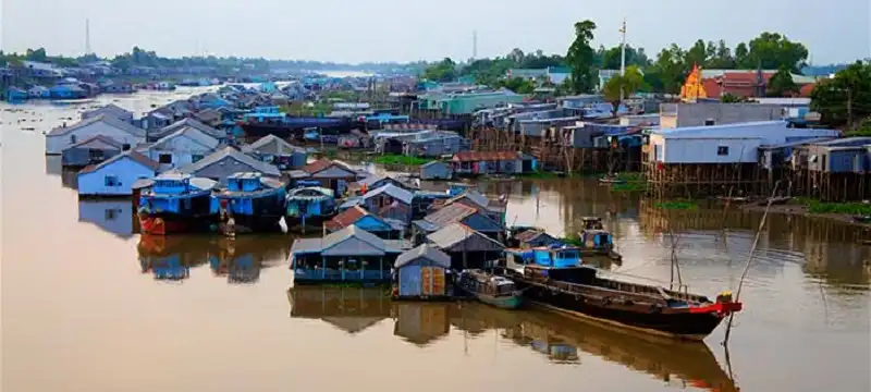 Visite Chau Doc avec guide francophone priv&eacute;