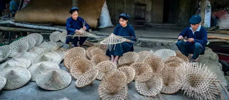 Visite de villages artisanaux