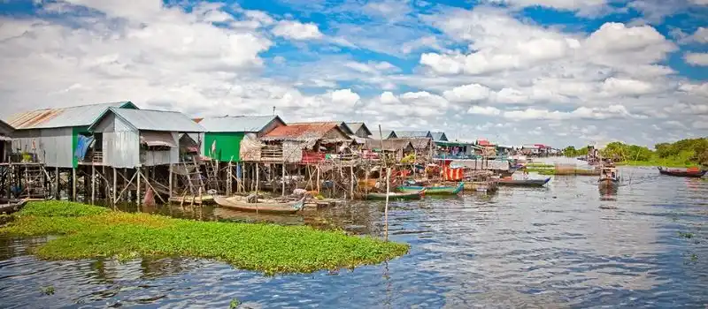 Visiter le lac Tonl&eacute; Sap