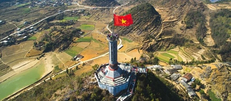 Tour du drapeau de Lung Cu