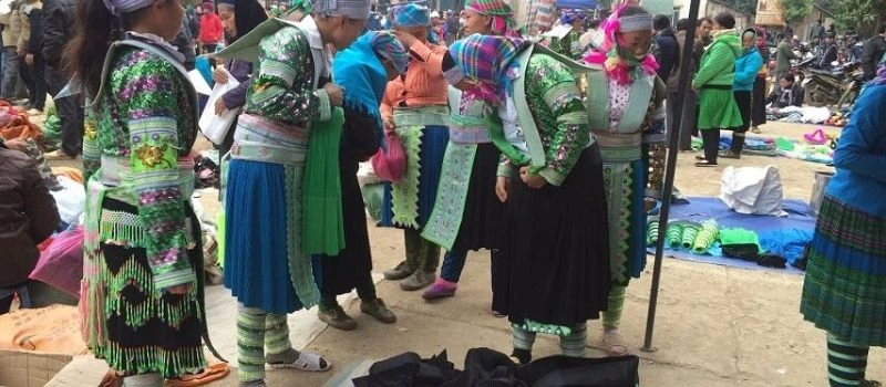 March&eacute; ethnique de Bao Lac