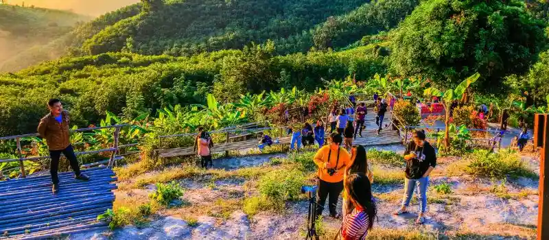 Voyager au Laos avec un guide local parlant votre langue