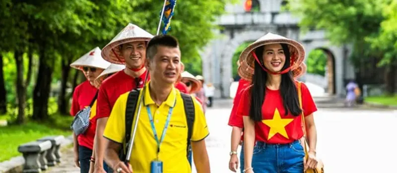 Voyager au Vietnam avec guide francophone local