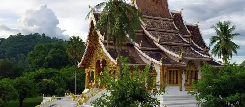 Wat Mai Suwannaphumaham