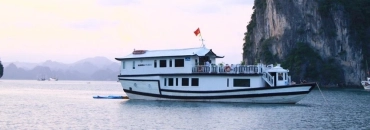 Croisiere en baie Halong sur jonque Amira 3 cabines 3 jours 2 nuits 