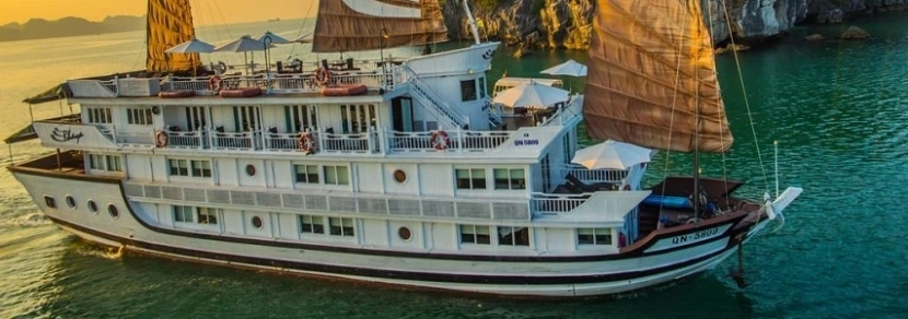 Croisiere en baie Halong sur jonque Bhaya Legend 1 cabine 3 jours 2 nuits 