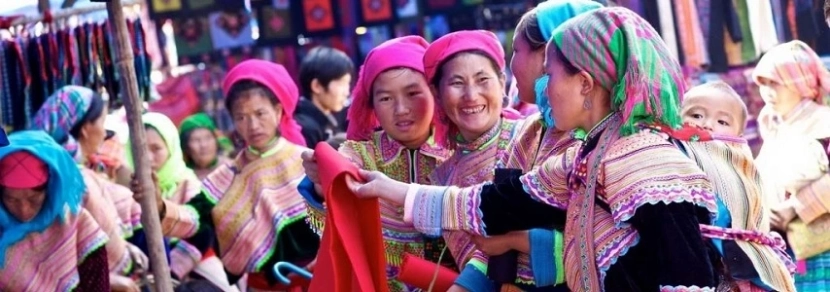 Visite Sapa Marché de Bac Ha  Lao Cai 2 jours