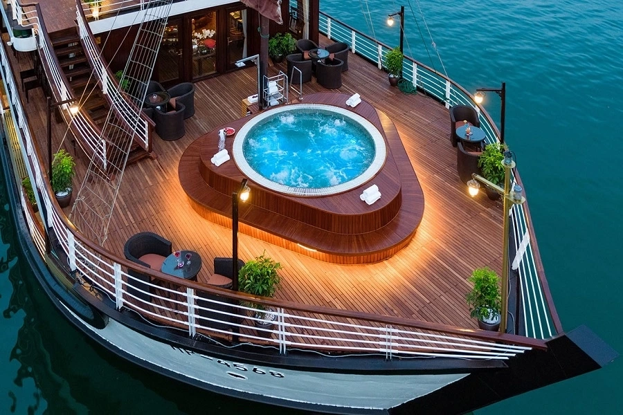 croisiere-en-baie-dhalong-sur-jonque-orchid-halong-2-jours-1-nuit-12