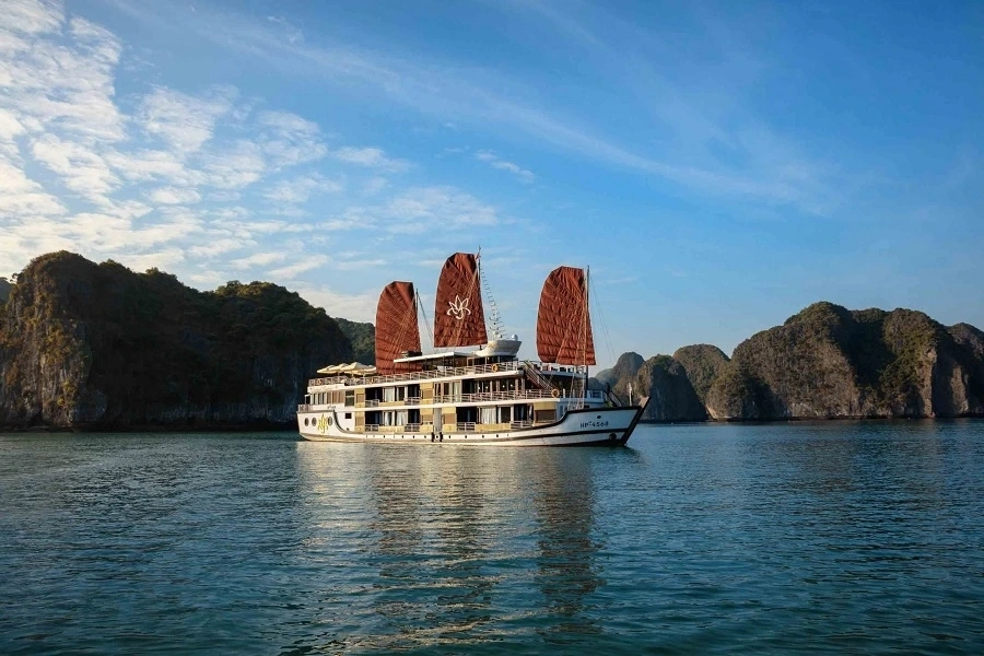 croisiere-en-baie-dhalong-sur-jonque-orchid-halong-2-jours-1-nuit-24