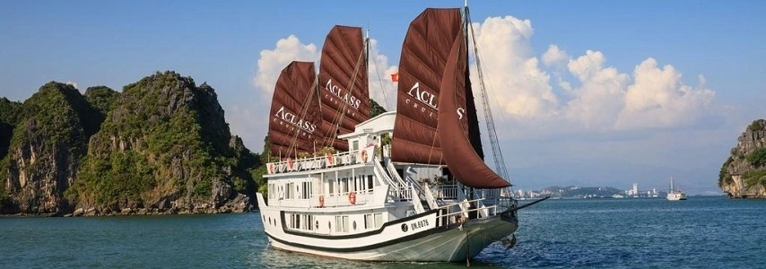 croisiere-en-baie-halong-sur-jonque-aclass-legend-halong-2-jours-1-nuit-1