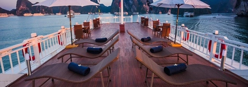 croisiere-en-baie-halong-sur-jonque-bhaya-legend-1-cabine-2-jours-1-nuit-2