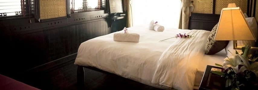 croisiere-en-baie-halong-sur-jonque-bhaya-legend-2-cabines-3-jours-2-nuits-3