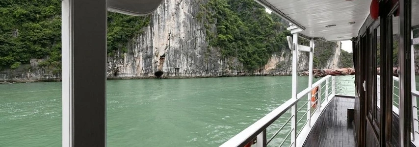 croisiere-en-baie-halong-sur-jonque-carina-halong-2-jours-1-nuit-2