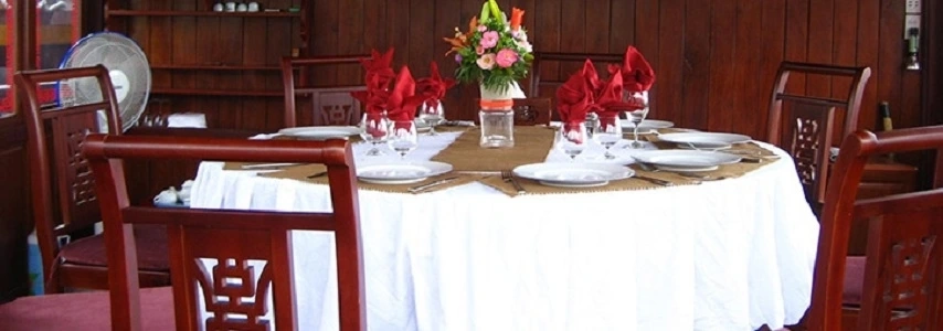 croisiere-en-baie-halong-sur-jonque-catba-ma-jonq-1-cabine-3-jours-2-nuits-5