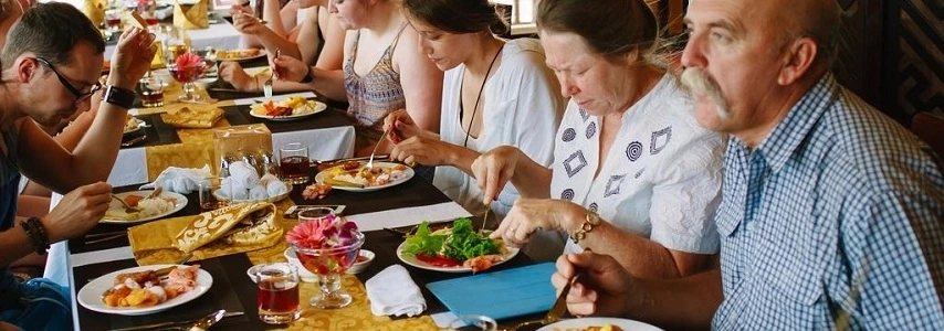 croisiere-en-baie-halong-sur-jonque-cristina-diamond-halong-2-jours-1-nuit-2