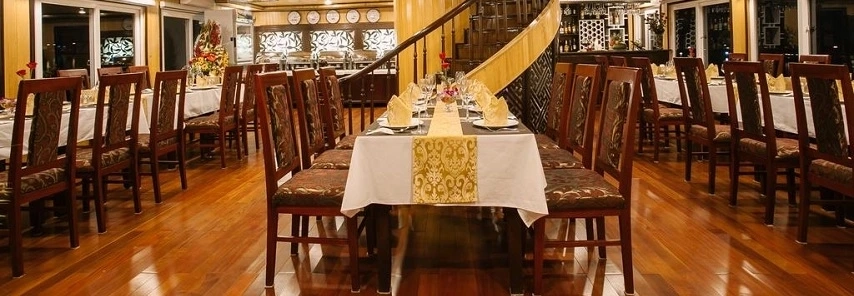 croisiere-en-baie-halong-sur-jonque-cristina-diamond-halong-2-jours-1-nuit-3