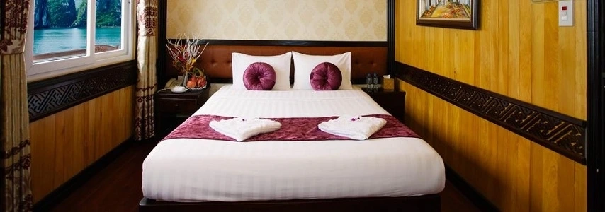 croisiere-en-baie-halong-sur-jonque-cristina-diamond-halong-2-jours-1-nuit-4