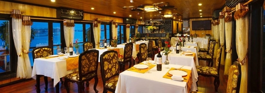 croisiere-en-baie-halong-sur-jonque-galaxy-premium-halong-3-jours-2-nuits-3