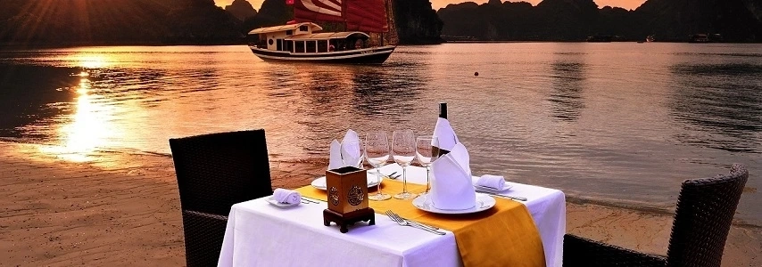 croisiere-en-baie-halong-sur-jonque-ginger-halong-3-jours-2-nuits-2