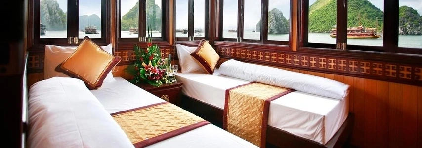 croisiere-en-baie-halong-sur-jonque-golden-halong-2-jours-1-nuit-2