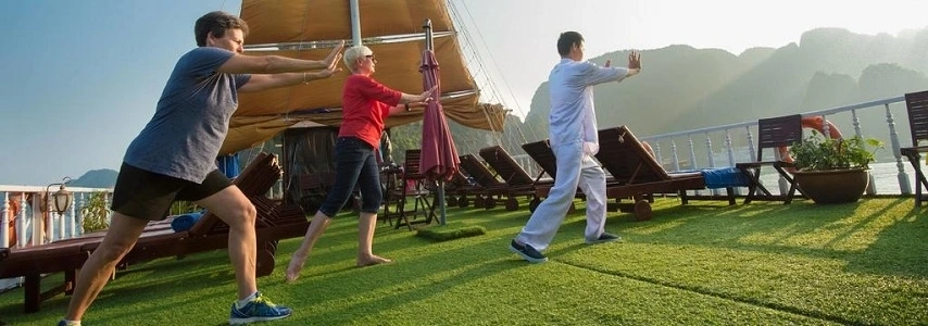 croisiere-en-baie-halong-sur-jonque-gray-line-halong-2-jours-1-nuit-6