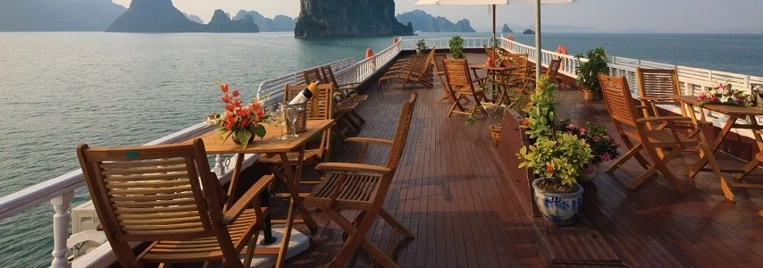 croisiere-en-baie-halong-sur-jonque-moonlight-catba-2-cabines-2-jours-1-nuit-6
