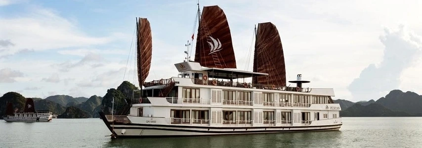 croisiere-en-baie-halong-sur-jonque-pelican-halong-2-jours-1-nuit-1