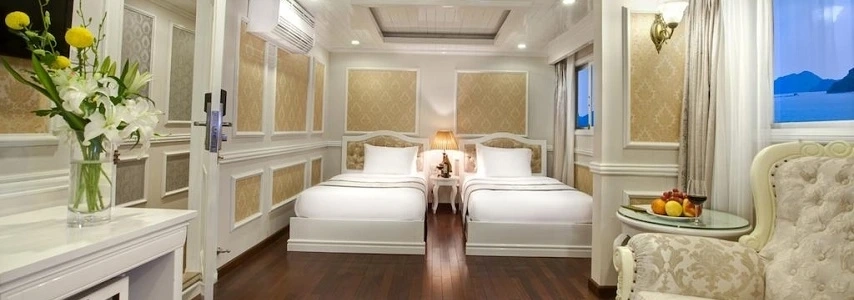 croisiere-en-baie-halong-sur-jonque-signature-royal-halong-3-jours-2-nuits-1
