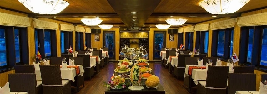 croisiere-en-baie-halong-sur-jonque-syrena-halong-2-jours-1-nuit-3