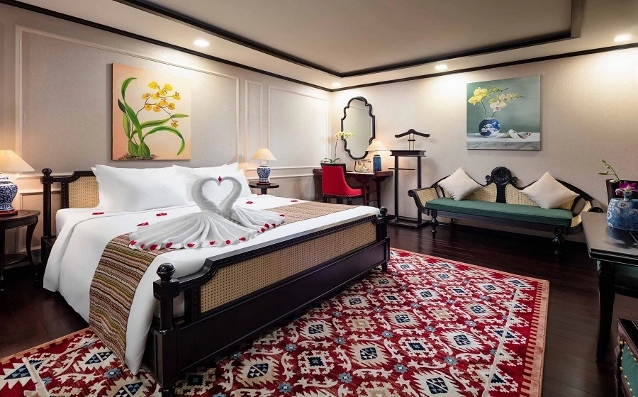 croisiere-luxe-en-baie-halong-sur-jonque-orchid-premium-cruise-2-jours-1-nuit-7