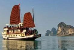 Jonque Halong privée ≥ 245 €