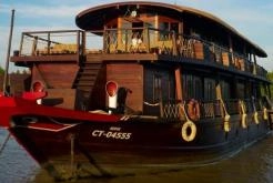 Jonque Mekong privée ≥ 245 €